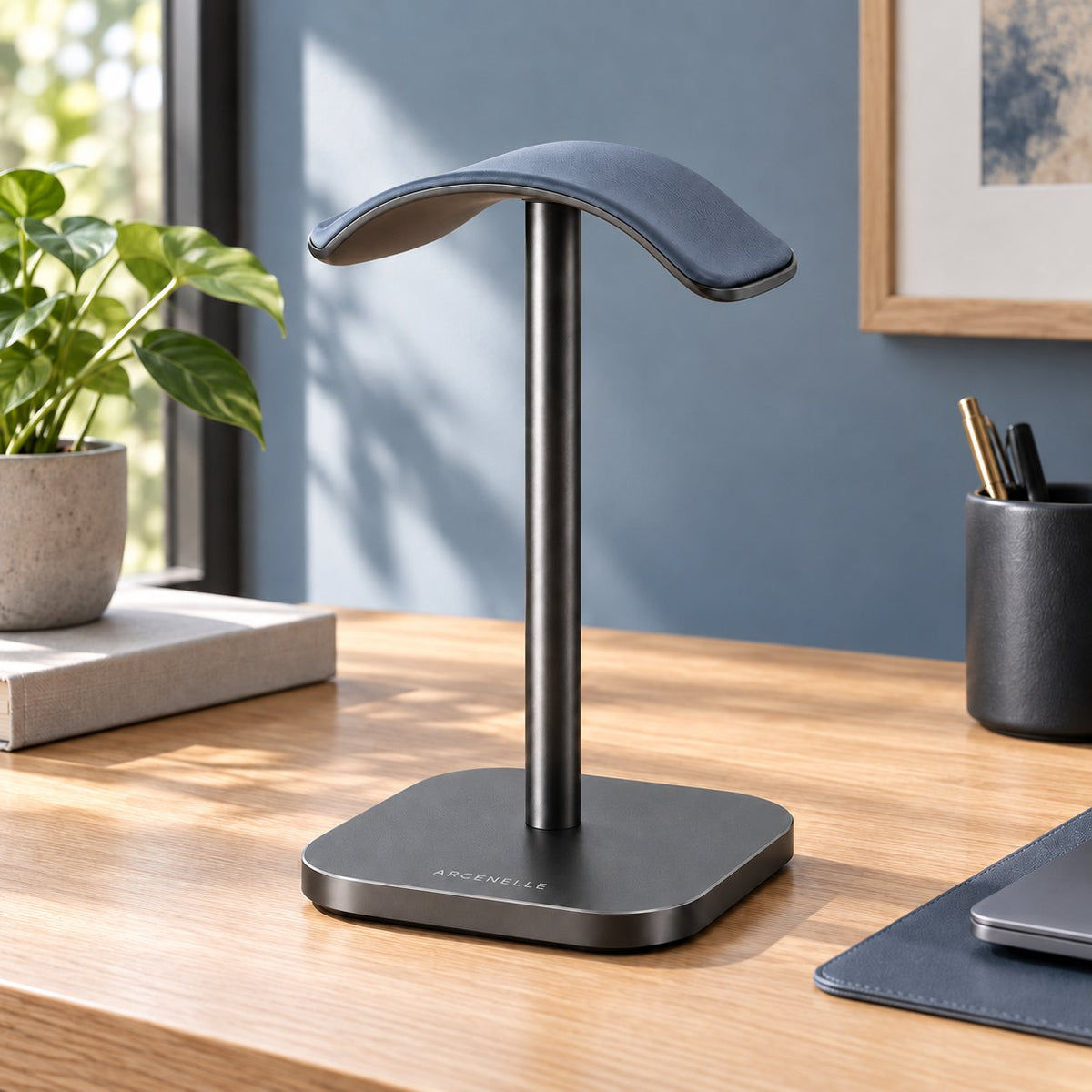 Arcenelle Dock Headphone Stand