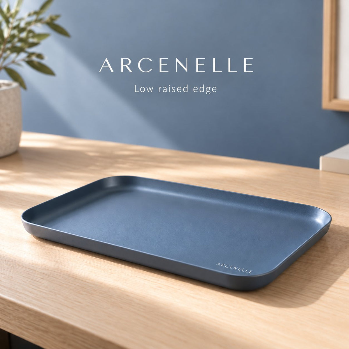 Arcenelle Line Desk Tray